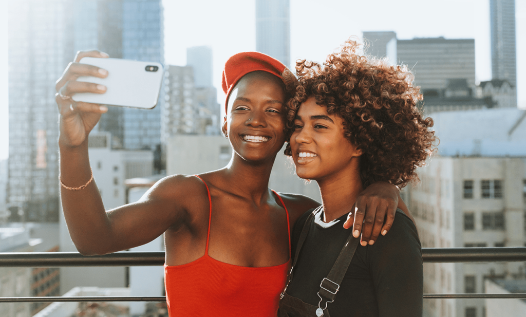 Quantas pessoas pretas passam no seu feed? Notas sobre a (in)visibilidade negra quantas pessoas pretas passam no seu feed a invisibilidade negra em tempos de internet ceara criolo