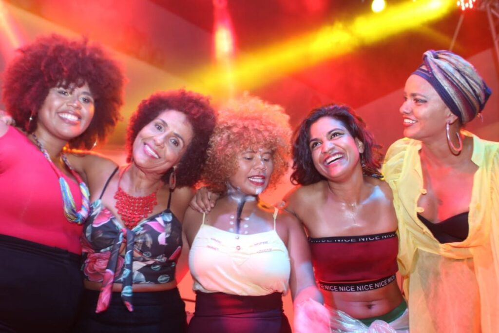 Elas dão cor às (nossas) vozes negra voz e1551218621834