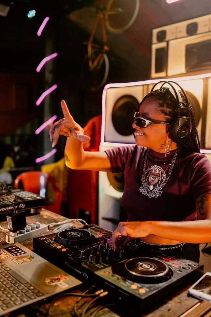 Música negra é celebrada por artistas do Ceará, Bahia e Pará em festival gratuito DJ Lolost foto Ana Pinho @anapinh