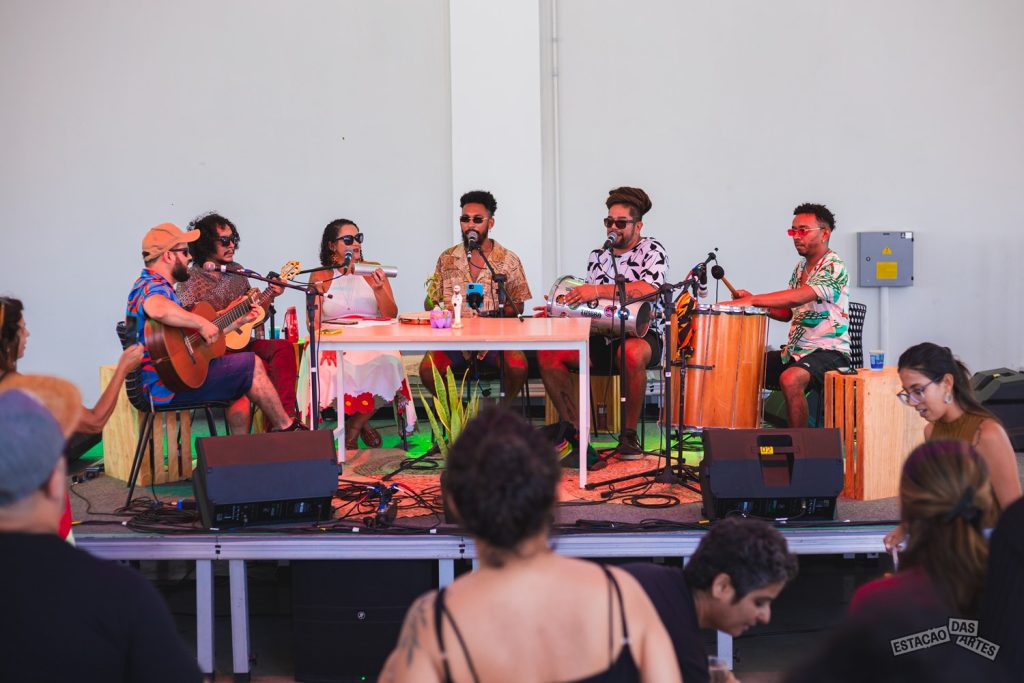 Baile da Conceição: Bece homenageia escritoras negras com poesia, música e feira de artesanato MAIS MELANINA 1